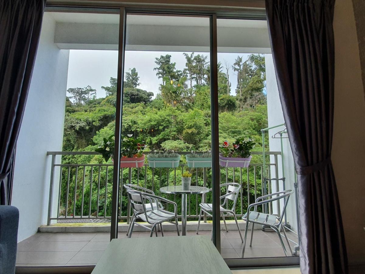 Cameron Forest Home - Golden Hills Apartment